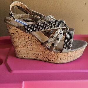 New Not Rated Metallic Studded Wedges